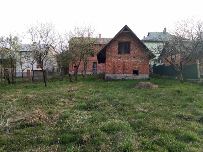 Будинок (недобудований) в м. Калуш